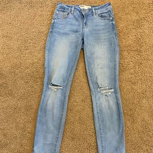Light wash skinny jeggings size 01